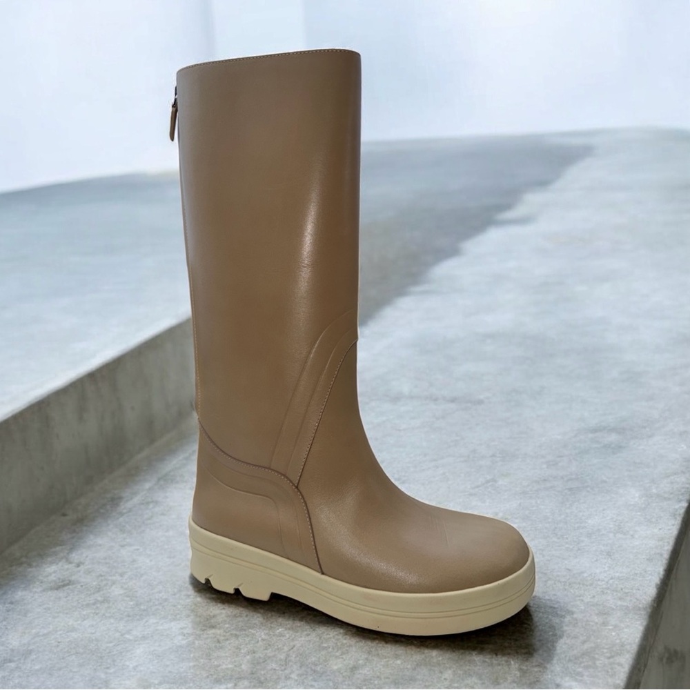 LORO PIANA Lakeside leather boots